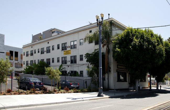 Lorraine in Long Beach, CA - Building Photo - Building Photo