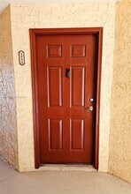 731 Vista Isles Dr in Plantation, FL - Building Photo - Building Photo