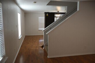 5204 Mathra Dr in Austin, TX - Building Photo - Building Photo