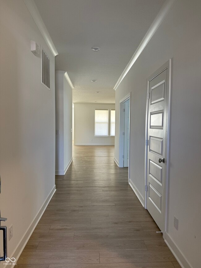 1354 Sambar Ct in Greenwood, IN - Building Photo - Building Photo