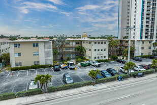 The Waterway at Hollywood Beach Apartments