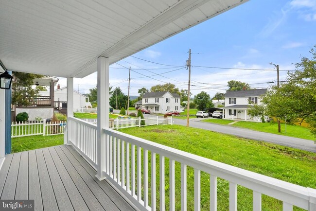 558 Branch St in Strasburg, VA - Building Photo - Building Photo