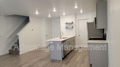 3909 Cold Spring Dr in Lehi, UT - Building Photo - Building Photo