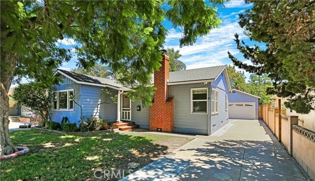 property at 419 N Citrus St