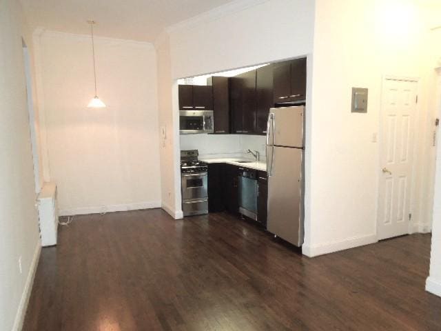 property at 76 W 85th St