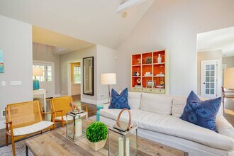 31 Roberts Ln in East Hampton, NY - Building Photo - Building Photo