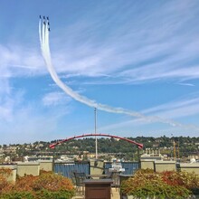 Lake Union Tower in Seattle, WA - Building Photo - Building Photo