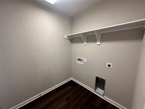 11920 Sunshine Park Dr N in Willis, TX - Building Photo - Building Photo