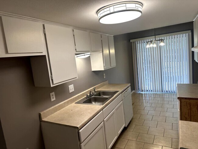 2312-2314 Whitlow Cove in Round Rock, TX - Foto de edificio - Building Photo