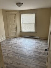 175 N Champlain St, Unit 175 north in Burlington, VT - Building Photo - Building Photo