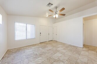 15019 W Port Au Prince Ln in Surprise, AZ - Building Photo - Building Photo