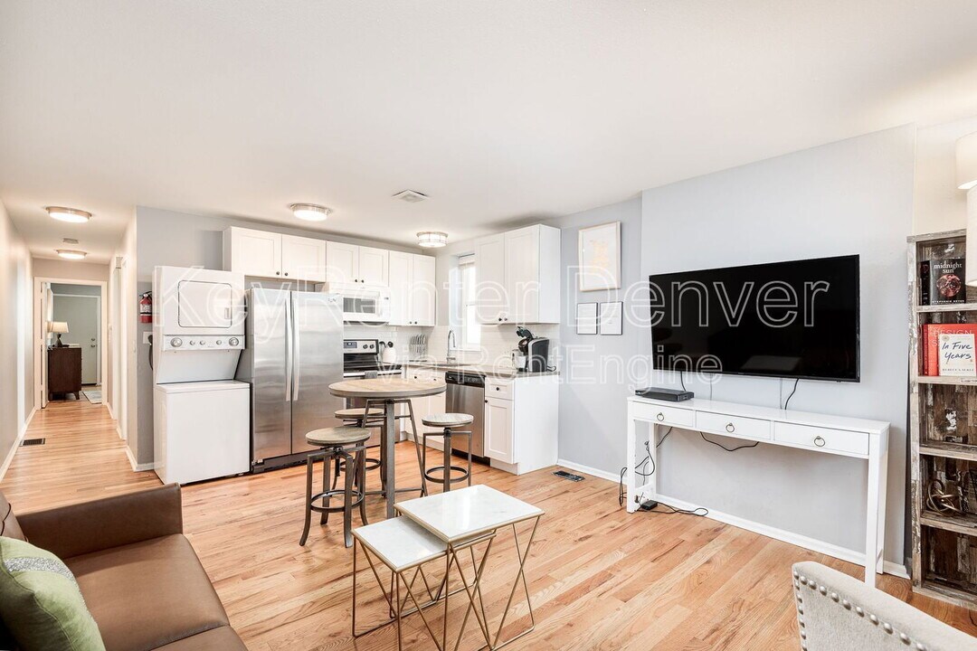 2409 Tremont Pl in Denver, CO - Building Photo