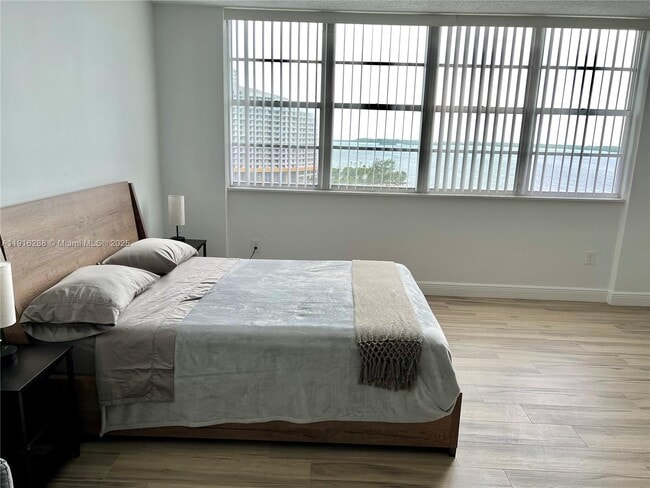 property at 801 Brickell Bay Dr