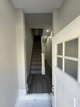 831 Spring Garden Ave, Unit 2 in Pittsburgh, PA - Building Photo - Building Photo