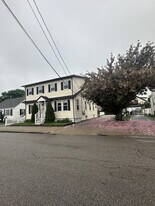 31 Annie St, Unit 2 in Pawtucket, RI - Building Photo