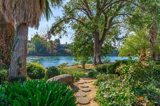 Lakeside in Red Bluff, CA - Building Photo - Building Photo