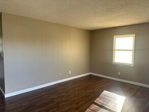 5025 Lake Cir Dr NE in Cleveland, TN - Building Photo - Building Photo