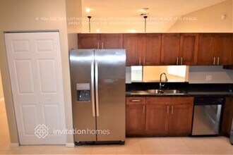 7600 NW 88th Cir in Tamarac, FL - Building Photo - Building Photo