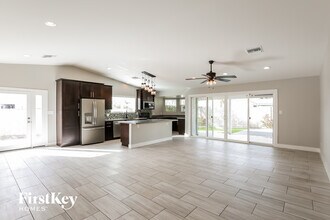 1746 E Redfield Rd in Tempe, AZ - Building Photo - Building Photo