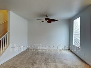1224 Charlesworth Dr in Wesley Chapel, FL - Building Photo - Building Photo