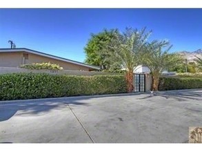 1327-1351 E Ramon Rd in Palm Springs, CA - Building Photo - Building Photo