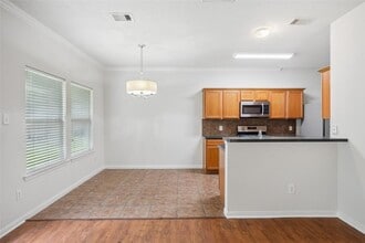 12047 Belle Ct in Pinehurst, TX - Building Photo - Building Photo