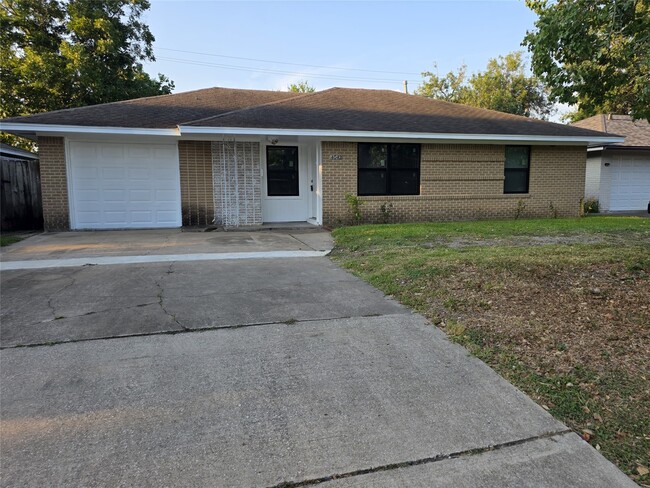 property at 4042 Omeara Dr