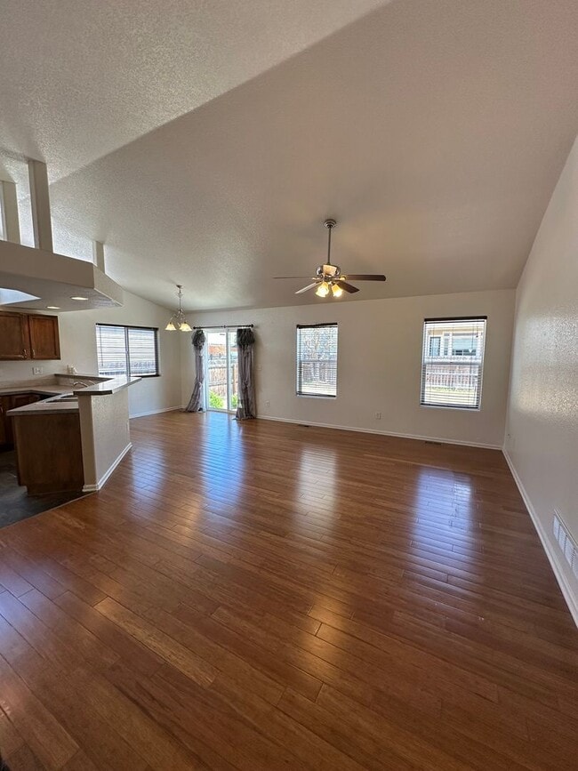3509 Shawnee St in Cheyenne, WY - Building Photo - Building Photo