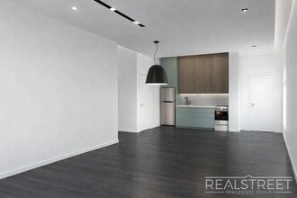 Winthrop St, Unit 3B in Brooklyn, NY - Building Photo - Building Photo