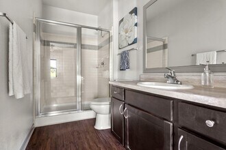 Avenues at Northpointe in Tomball, TX - Foto de edificio - Building Photo