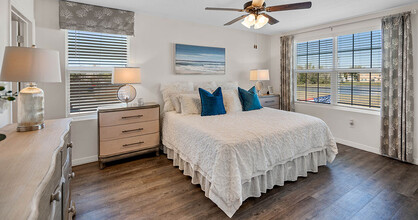 Chapel Commons Townhomes in Wesley Chapel, FL - Foto de edificio - Building Photo