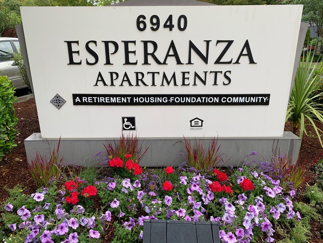 Esperanza - Affordable Senior Housing in Seattle, WA - Building Photo - Building Photo