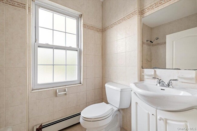 68 S 2nd St in Bethpage, NY - Building Photo - Building Photo