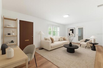 1205 E Hamilton Ave in Tampa, FL - Building Photo - Building Photo
