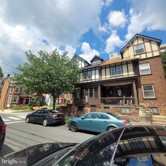 613 W 10th St in Wilmington, DE - Building Photo - Building Photo