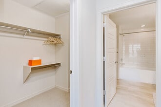 Cadence Union Station in Denver, CO - Building Photo - Building Photo