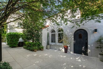 2974 Alton Rd in Miami Beach, FL - Building Photo - Building Photo