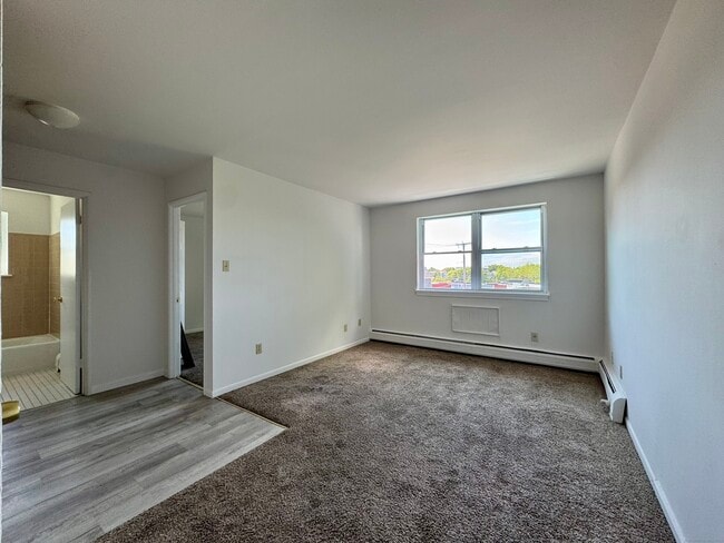 85 Union Ave in Bridgeport, CT - Building Photo - Building Photo