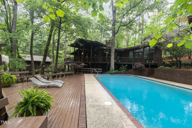 612 Greenwood Rd