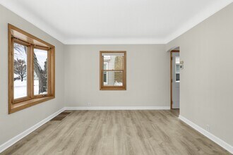 3744 Perry Ave N in Minneapolis, MN - Building Photo - Building Photo