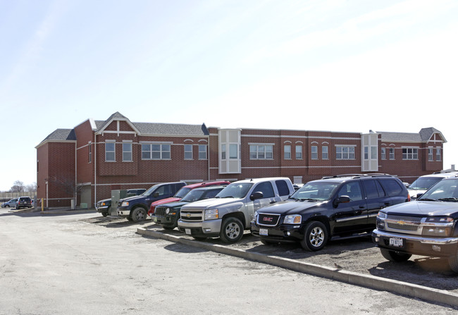 Midway Village in Chicago, IL - Building Photo - Building Photo