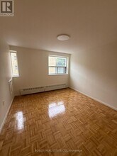 972 Eglinton Ave E in Toronto, ON - Building Photo - Building Photo
