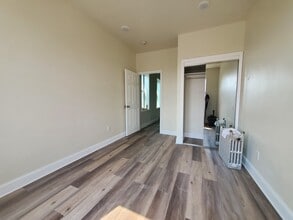 10 Broadway in Bayonne, NJ - Building Photo - Building Photo