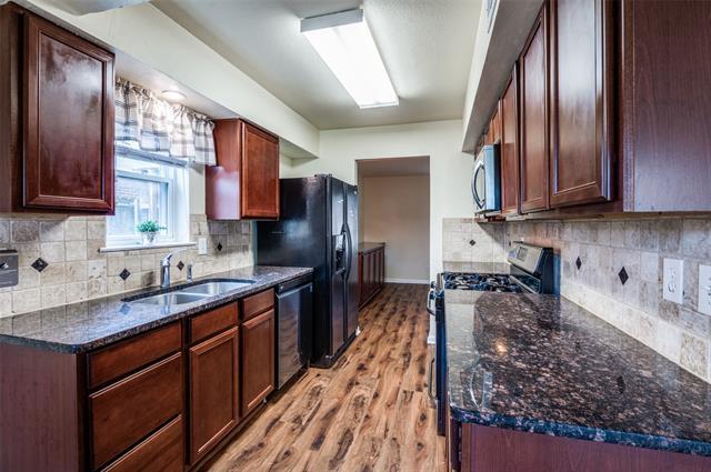 325 Hilltop Ln in Wylie, TX - Building Photo - Building Photo