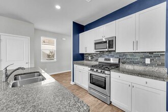 550 Wayton Cir in Moncks Corner, SC - Building Photo - Building Photo