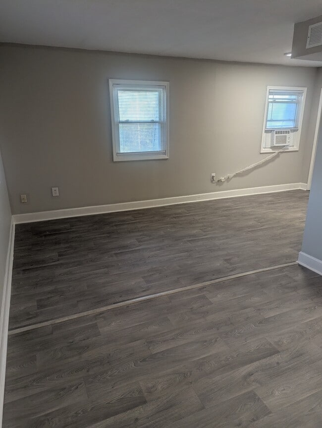 property at 1854 Augusta Dr