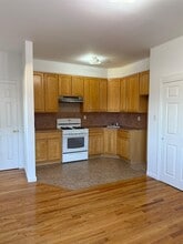 58-19 College Point Blvd in Queens, NY - Building Photo - Building Photo