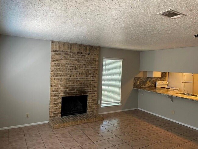3306 Dunliegh Dr in Austin, TX - Building Photo - Building Photo