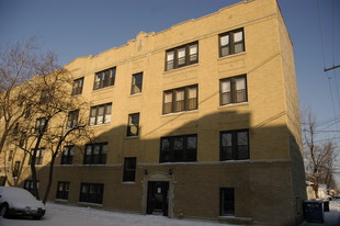 3016 W Belle Plaine Ave Apartments