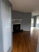 4147 Spirea Dr, Unit D in Wilmington, NC - Building Photo - Building Photo